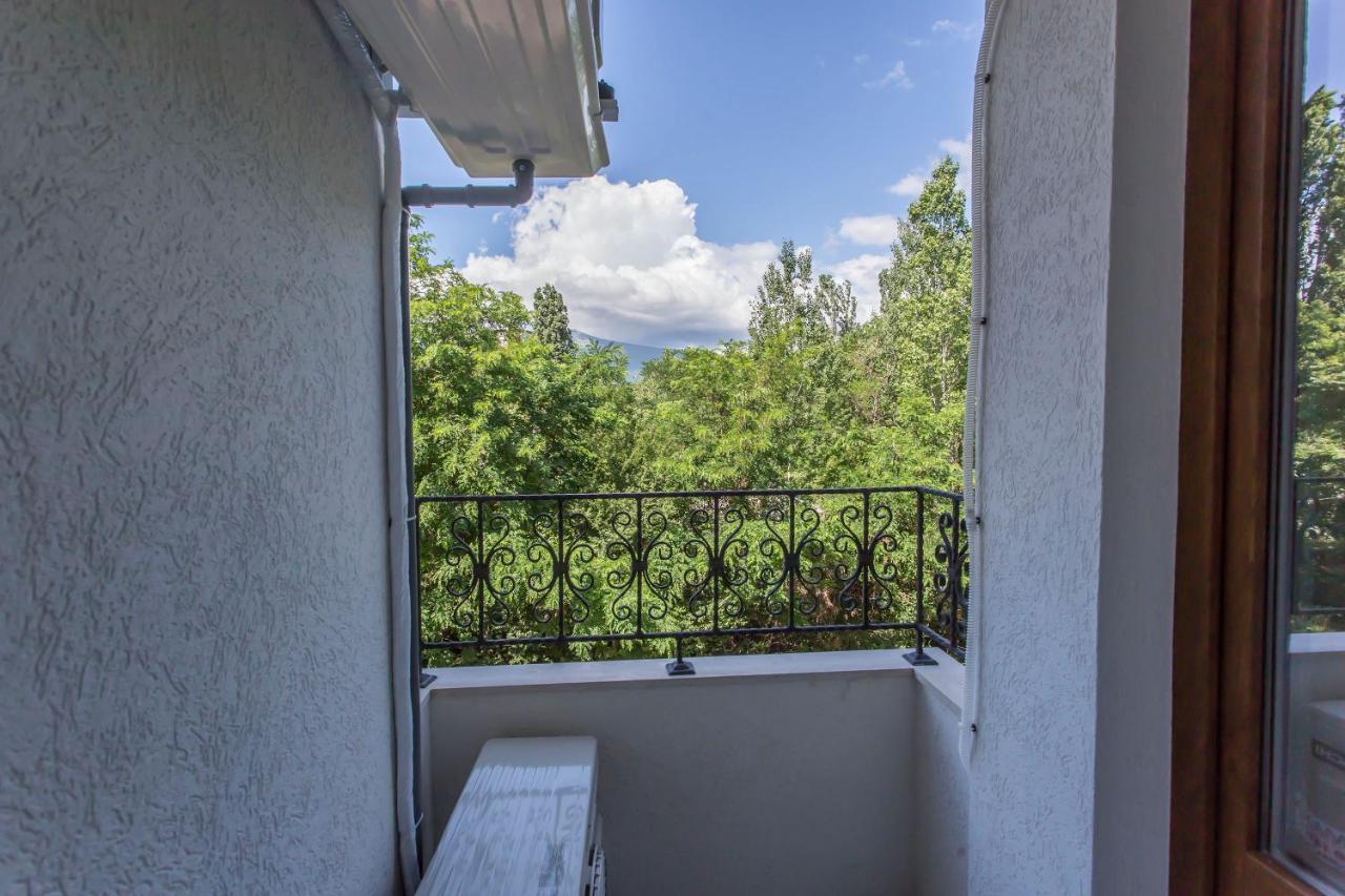 Apartment " Daria Vas" София Экстерьер фото