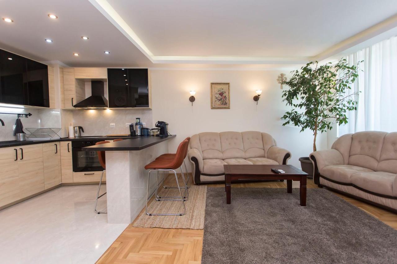 Apartment " Daria Vas" София Экстерьер фото